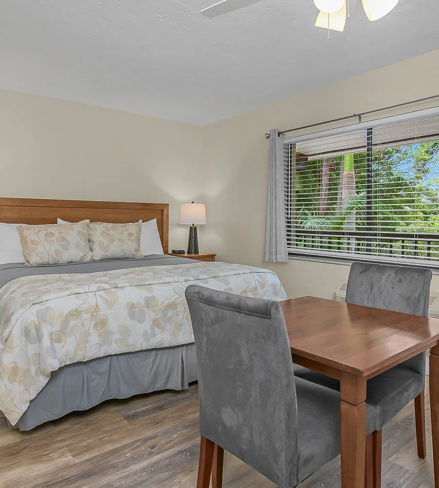 King Kitchenette with Garden Views 2