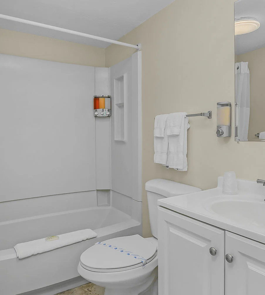 King Kitchenette with Garden Views 6