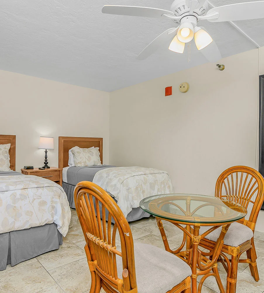 Standard Room with Two Twin Beds 1
